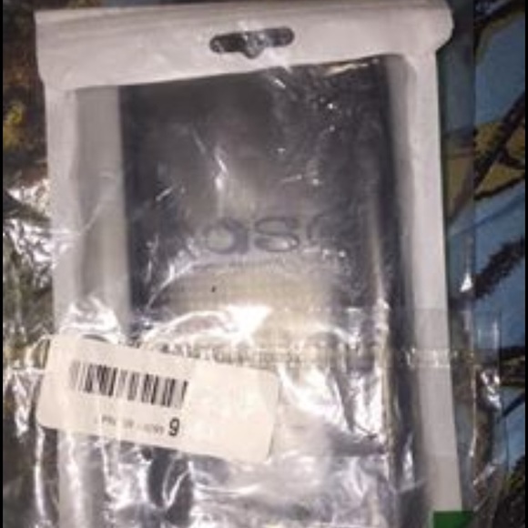 Phone and tablet cases - Picture 7 of 8